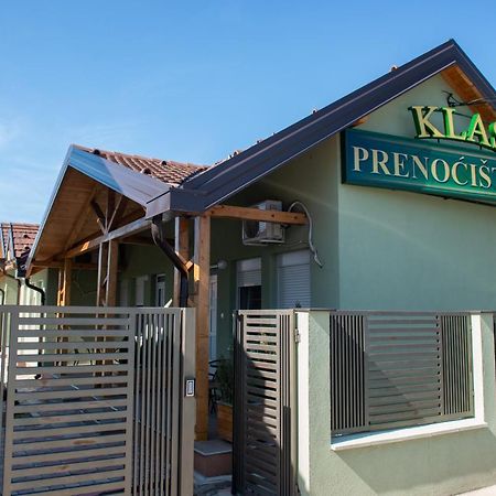 Zlatni Klas Zrenjanin Exterior foto